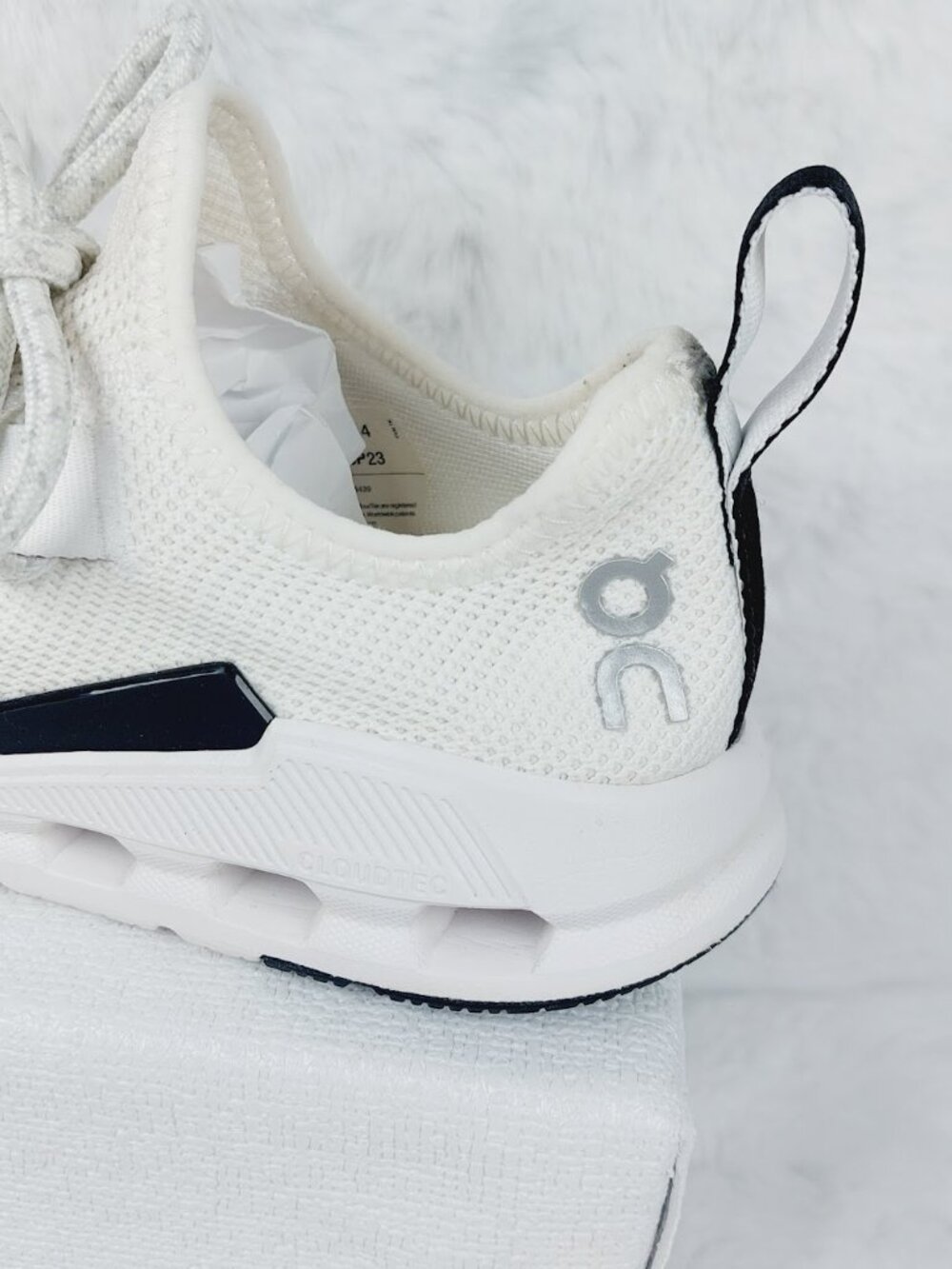 On Running Cloudeasy Women's Undyed White Lace-Up Road Running Shoes Size US 6 - Picture 6 of 10